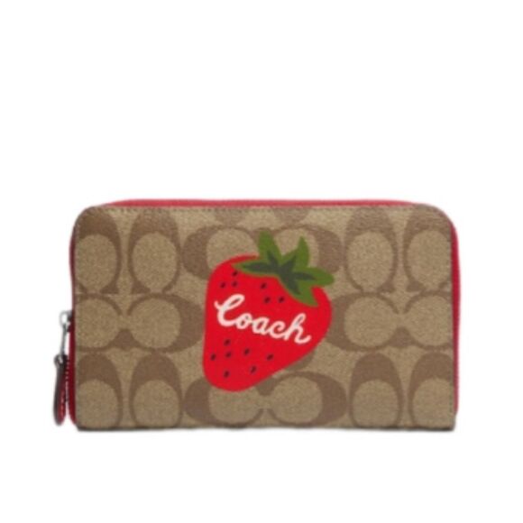 🍓 Coach Strawberry Tote Bag and Zip Around Wallet Set - Picture 8 of 16